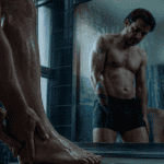 exces d eau dans le corps homme jambes gonflees